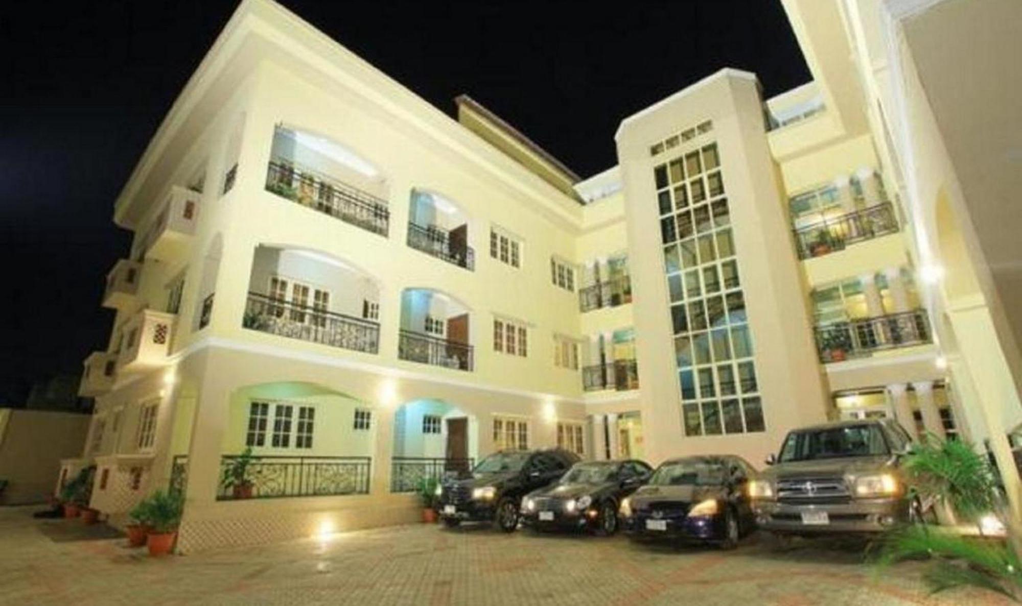 Room In Lodge - Apartment Royale Hotel-3 Bd Apartment Ikeja Exterior photo